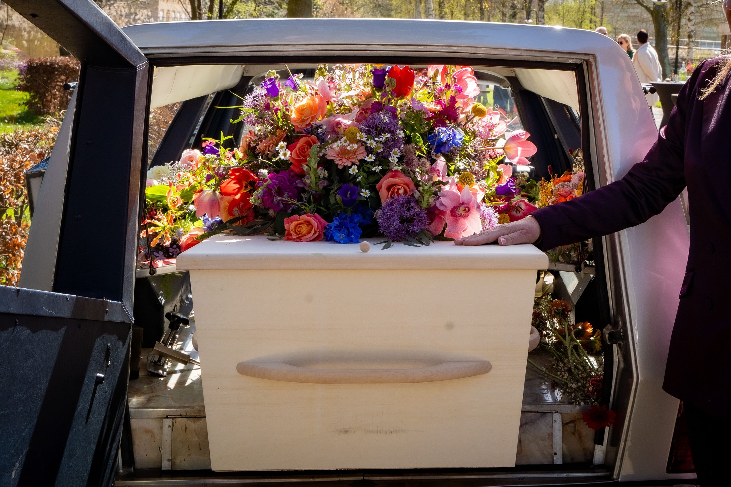 Kist met bloemen